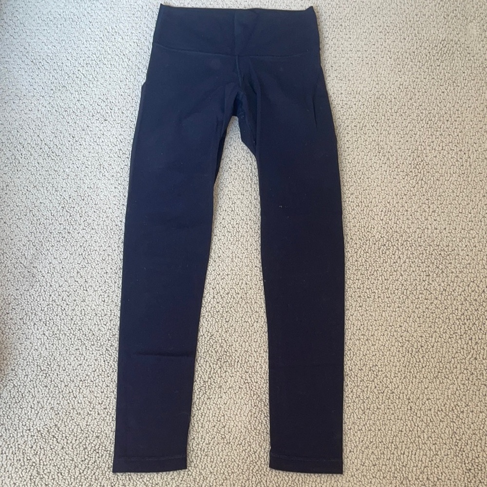 TNA Leggings size M